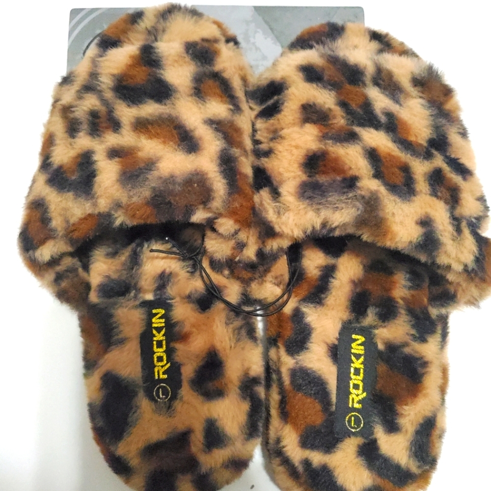 Rockin Footwear Slippers